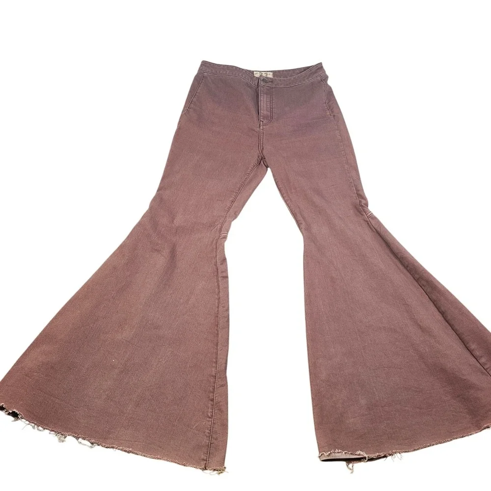 We The Free Free People Just Float On Flare Jeans Brown  High Rise  31 Raw Hem